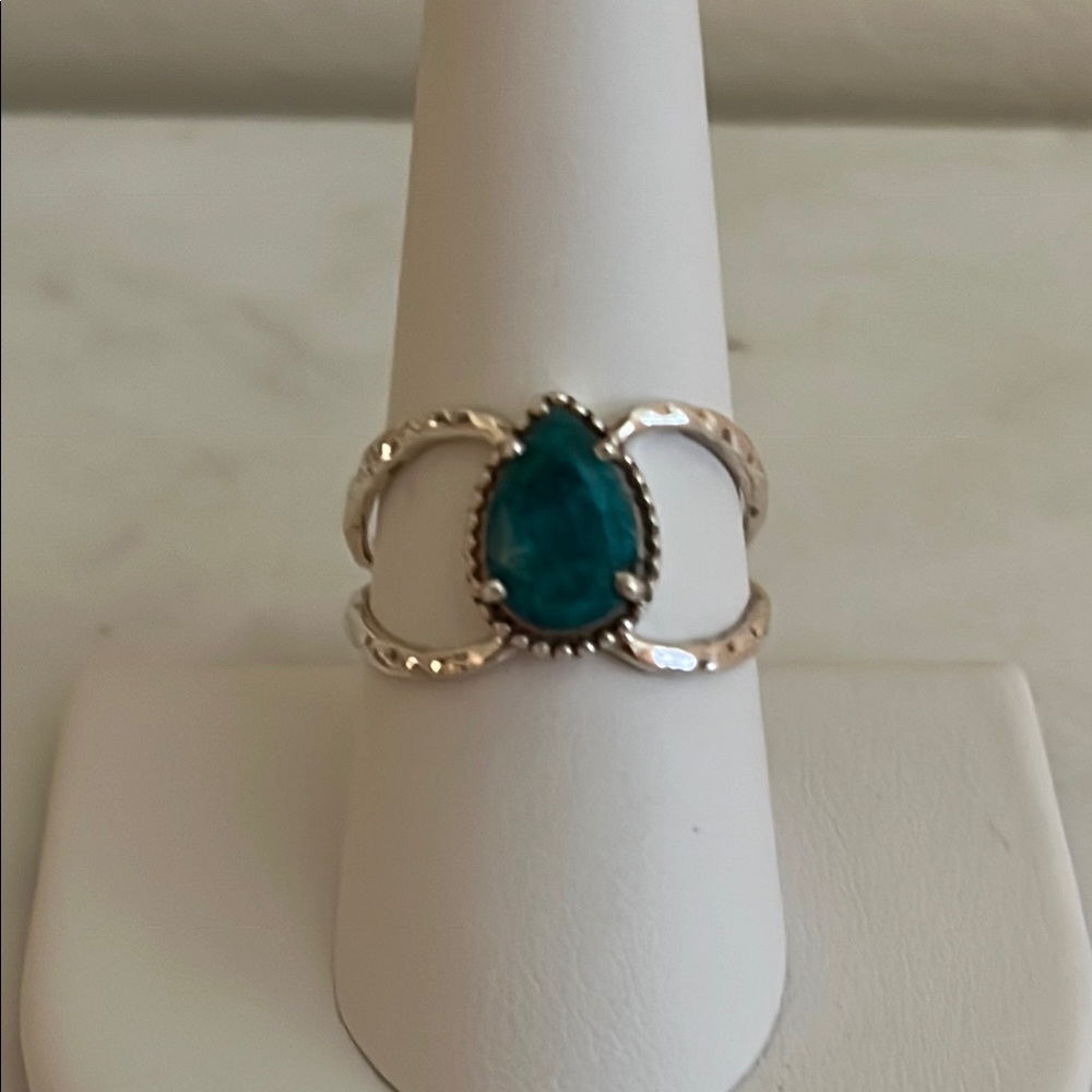 925 Solid Sterling Silver Emerald Gemstone Ring S… - image 1